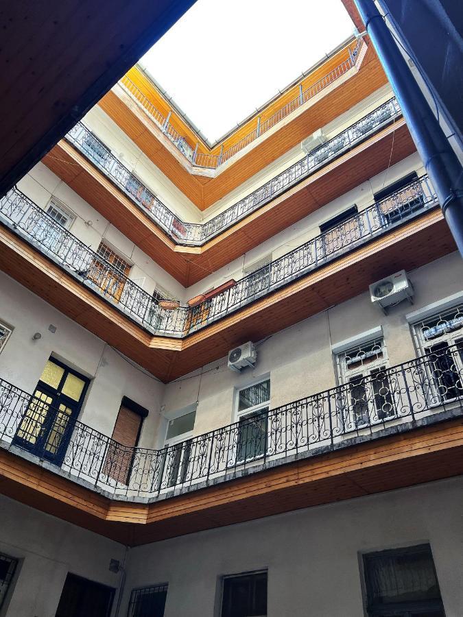 Mimi Gallery Lägenhet Budapest Exteriör bild